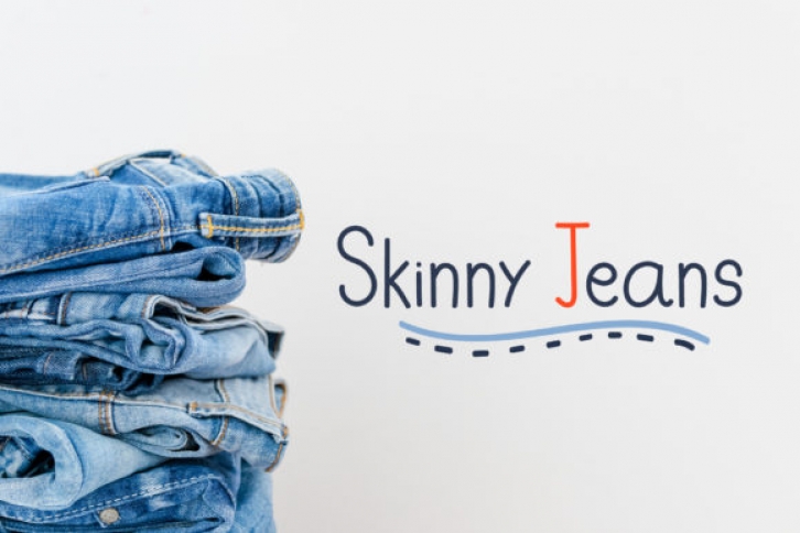 Skinny Jeans font preview